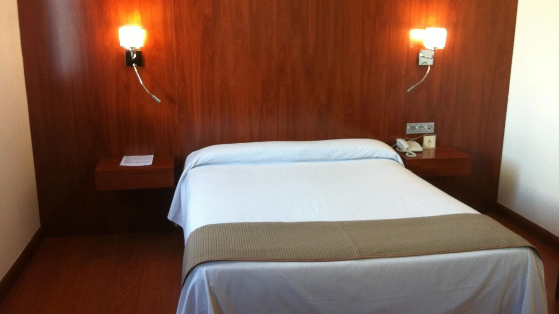 Hotel Familia Conde Huelva