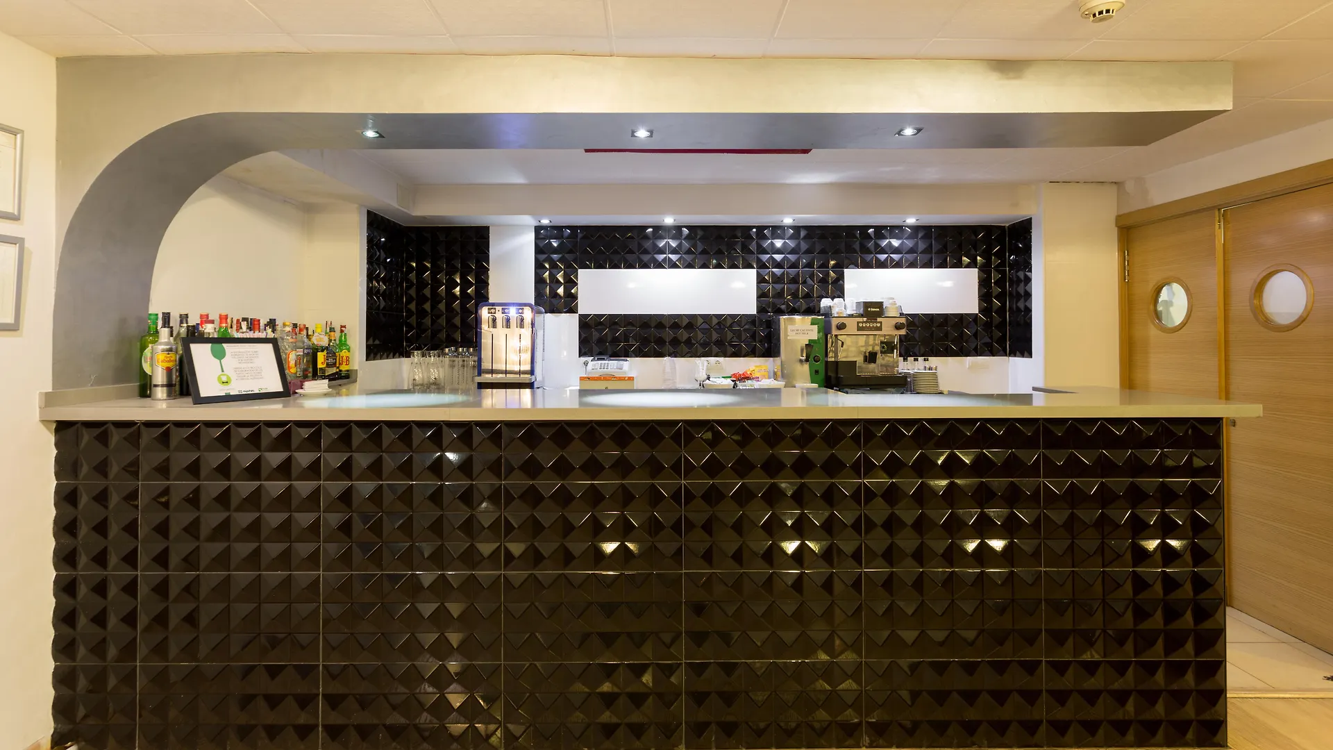 Hotel Familia Conde Huelva