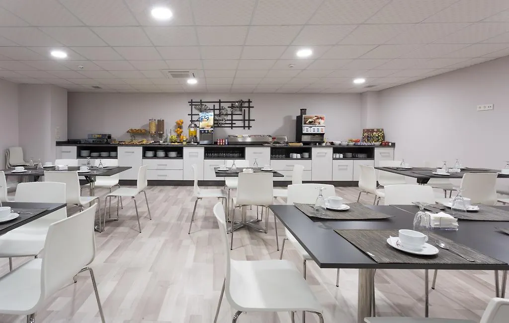 Hotel Familia Conde Huelva 3*,  Spain