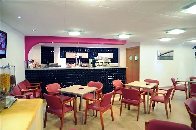 Hotel Familia Conde Huelva