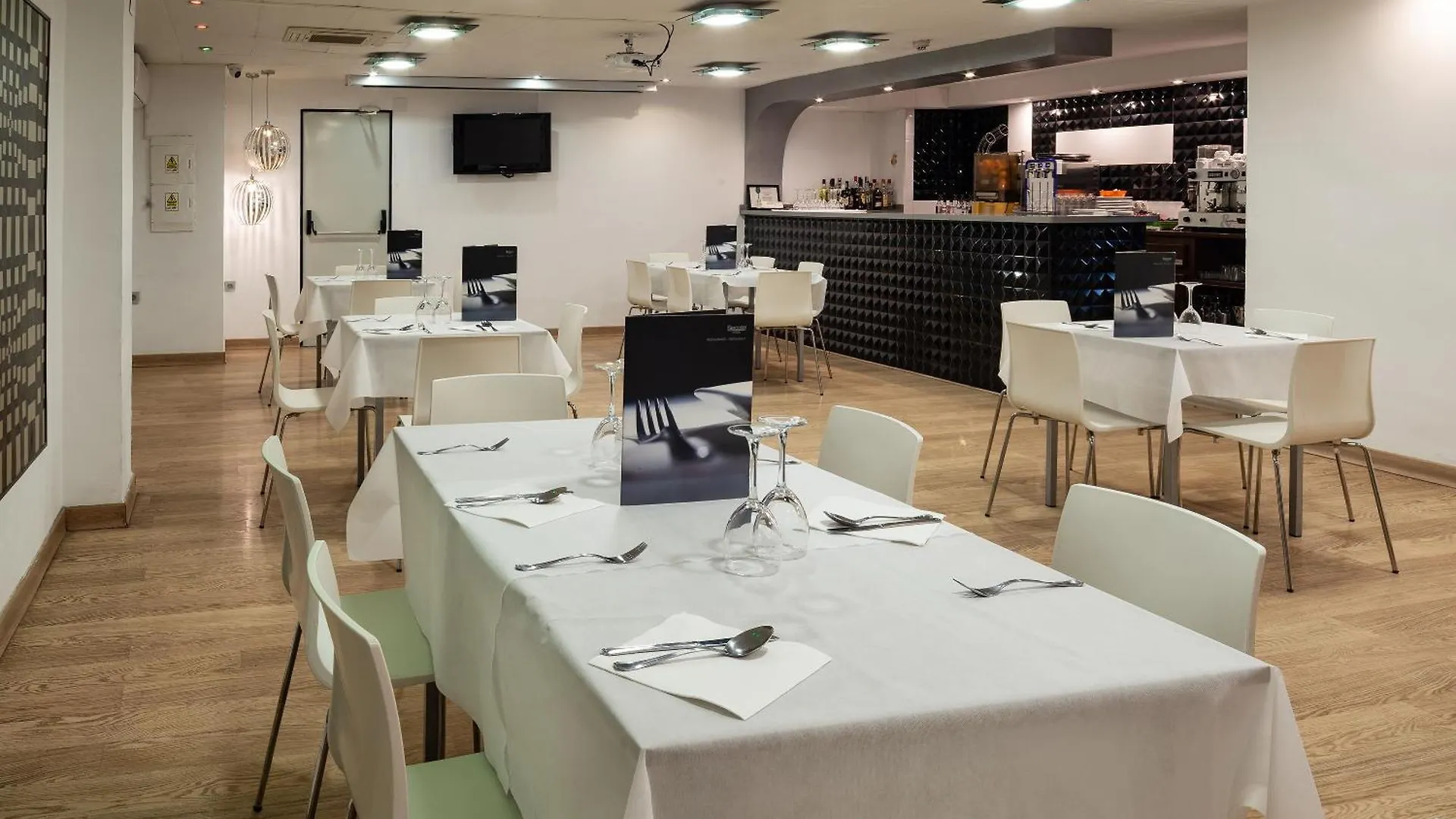 Hotel Familia Conde Huelva